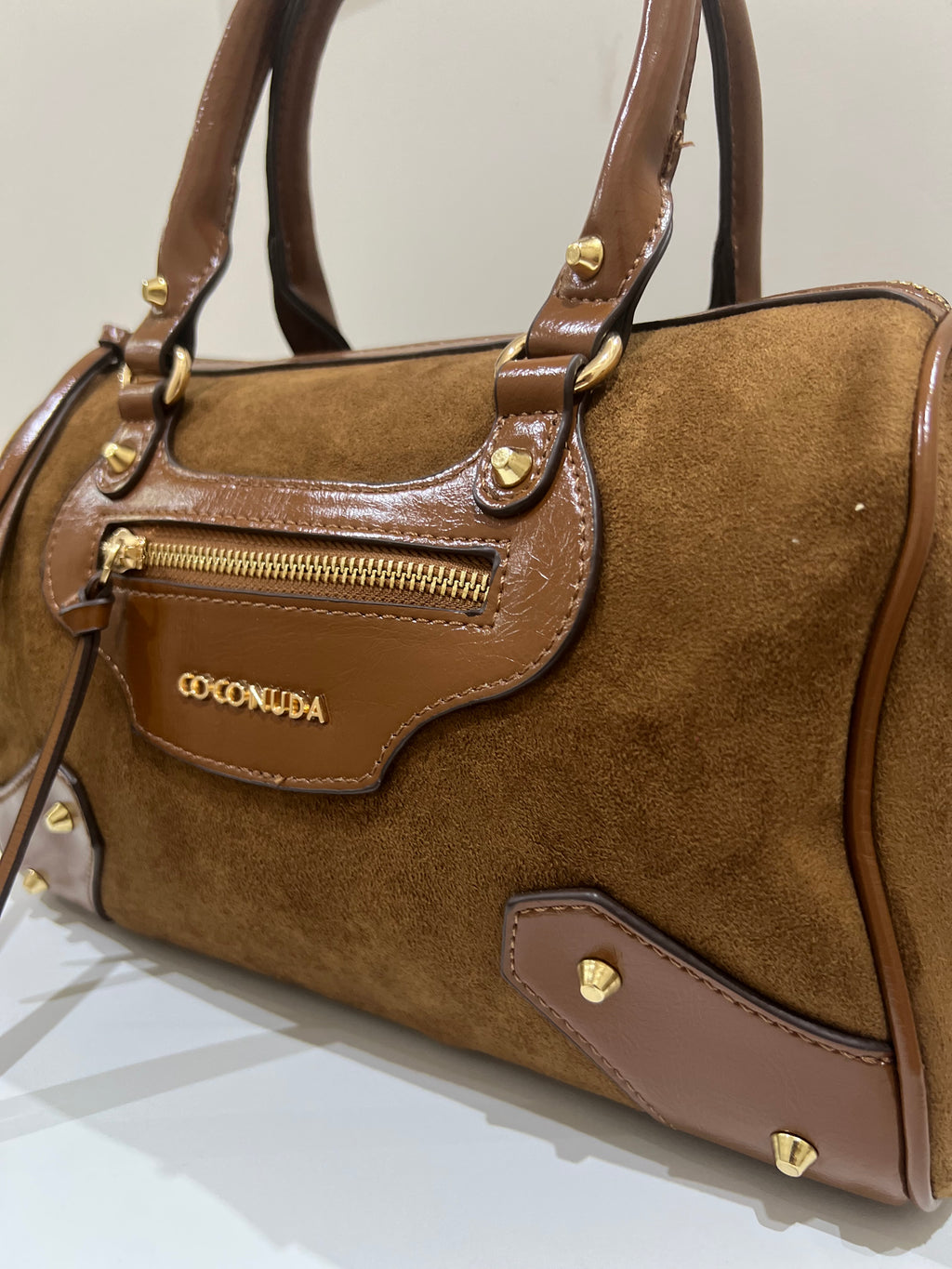 Borsa Coconuda in Scamosciato color Terra Tracolla Ecopelle